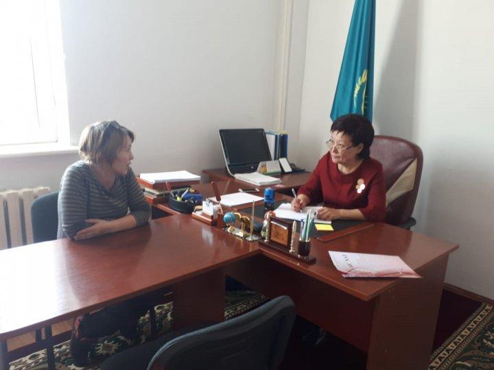 2019 жылы 13 наурыз күні Қаратай Тұрысов атындағы №53 мектеп-гимназия директоры Қойлыбаева Эльмира Серікқызы қоғамдық қабылдау өткізді.